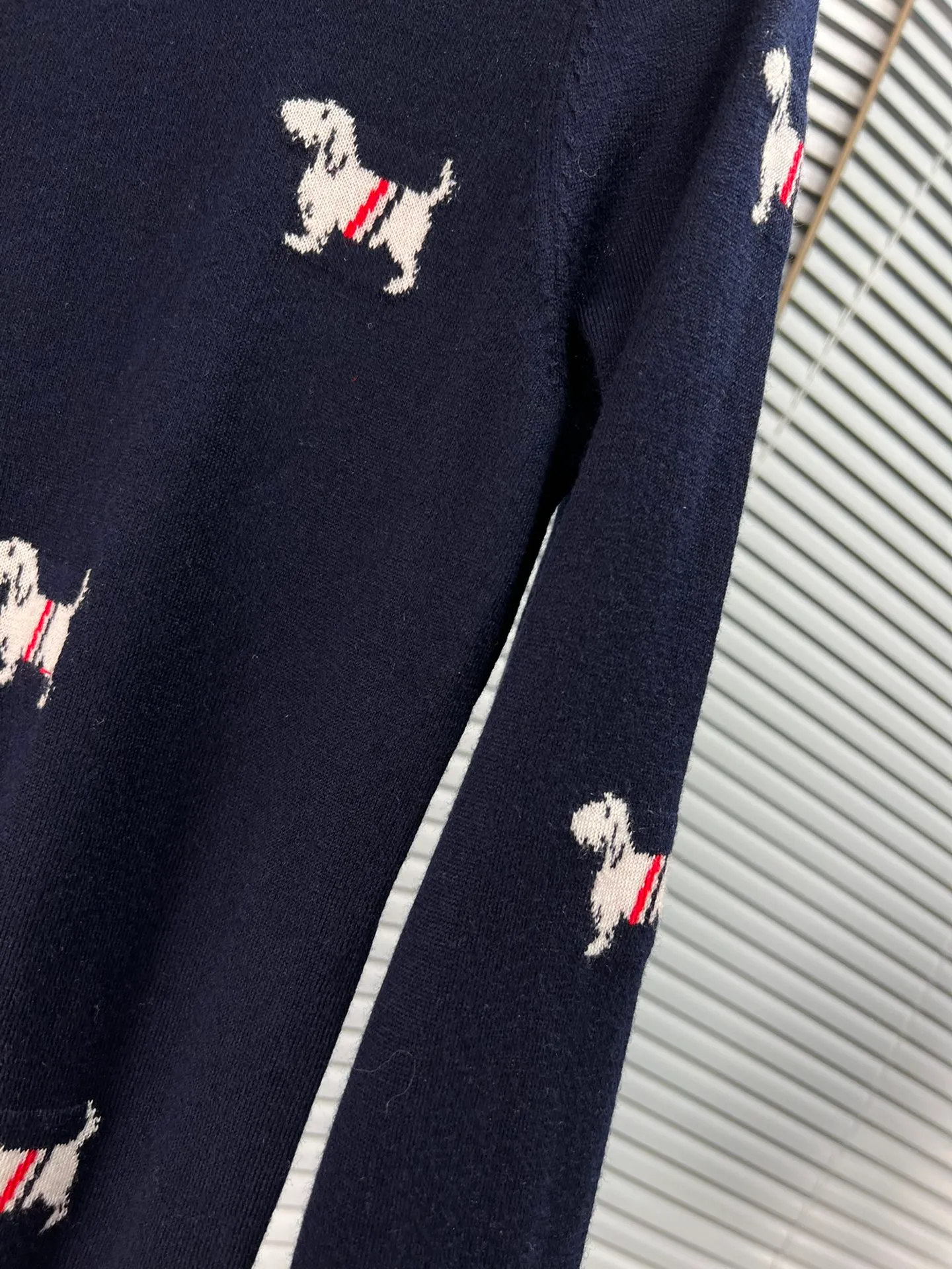 Thom Browne ➡️ logo TBClassic Classic Quality⚠️ ， ， ， ， ❗️❗️ ， ！ TBSeries ， ， ！ :Navy Blue Gray Sizes：0.1.2 （SML ）